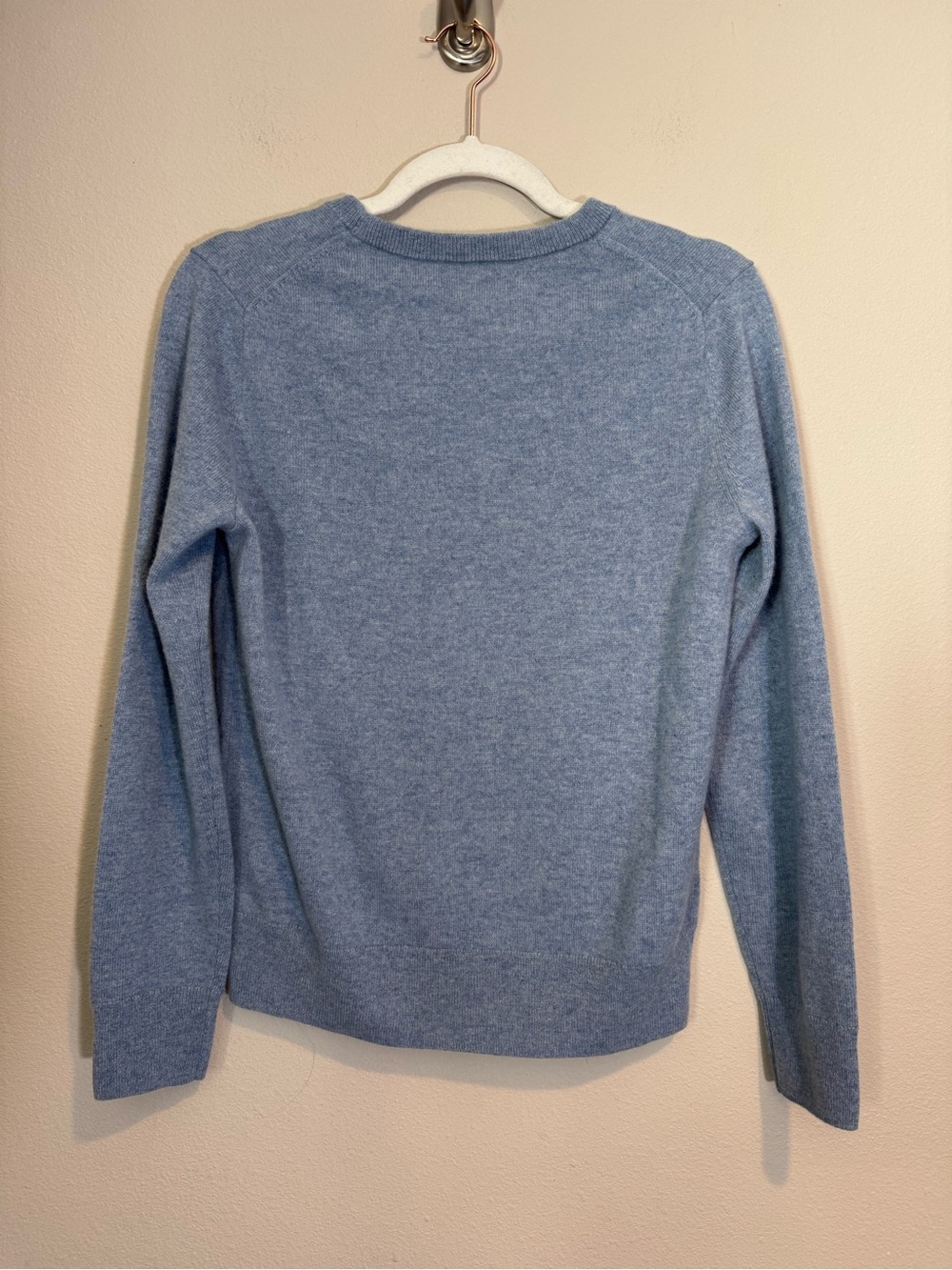 Quince Mongolian Cashmere Crewneck Sweater - Picture 4 of 6